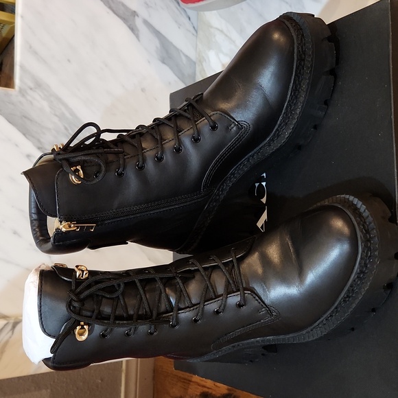 Coach Ainsley Boots Sz 9 - Picture 2 of 14